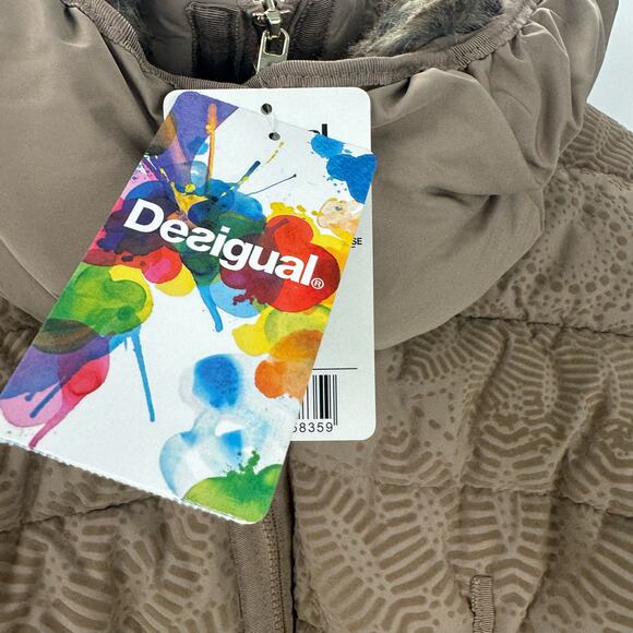 Desigual Padded Komoderi Qualitied Puffer Jacket Khaki Size 44 /US 10 NWT - Picture 12 of 13